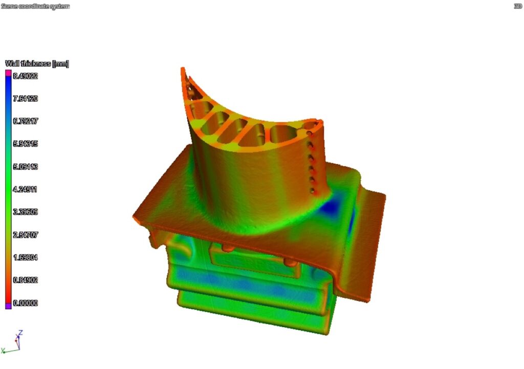 Wall thickness analysis of a turbine blade using CT